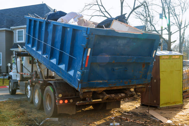 Best Construction Debris Removal  in Country Clu, CA