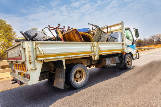 Best Trash Removal Near Me  in Country Clu, CA