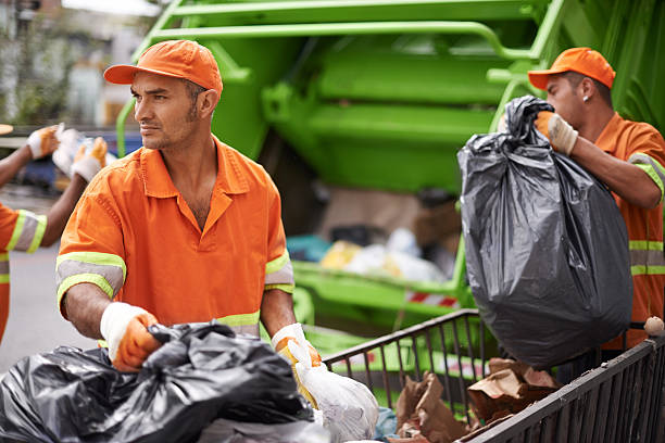 Attic Cleanout Services in Country Clu, CA