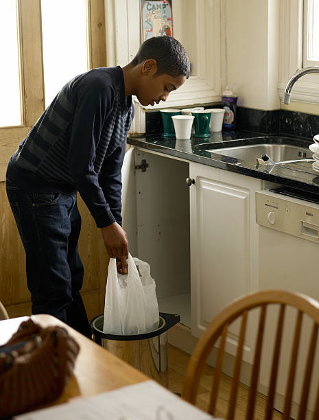  Country Clu, CA Junk Removal Pros